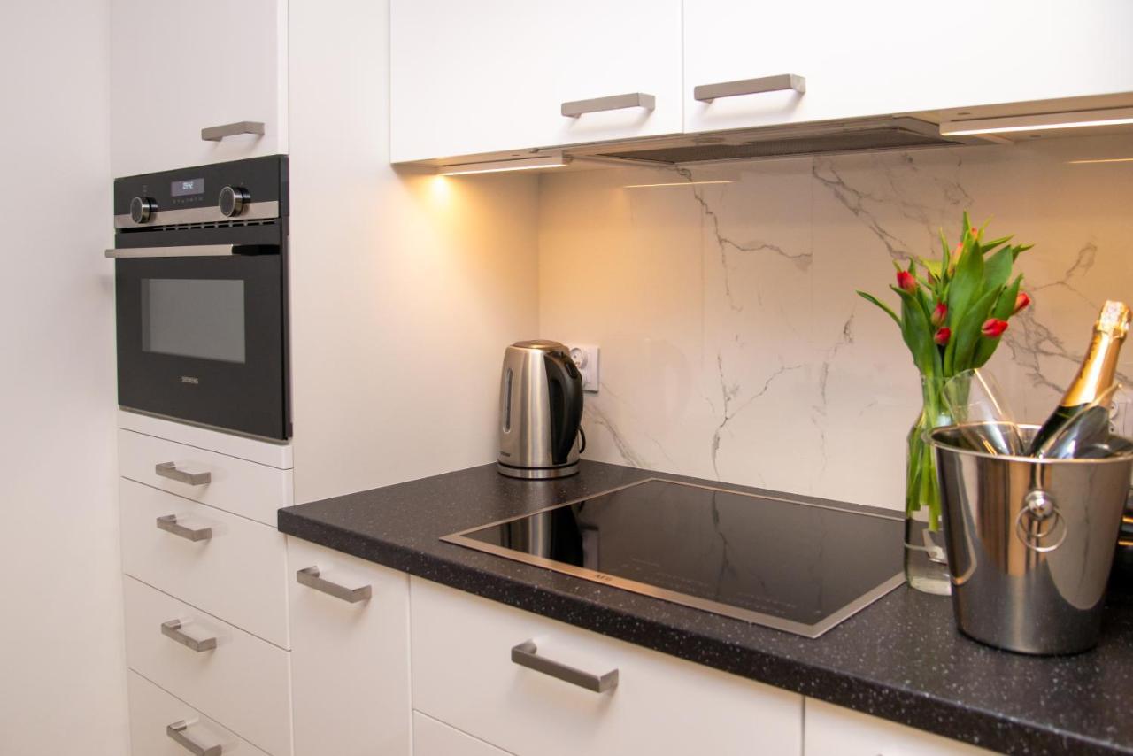 Maya'S Flats & Resorts 49 - Spacious 3 Rooms Apartment In Szafarnia Gdansk Luaran gambar