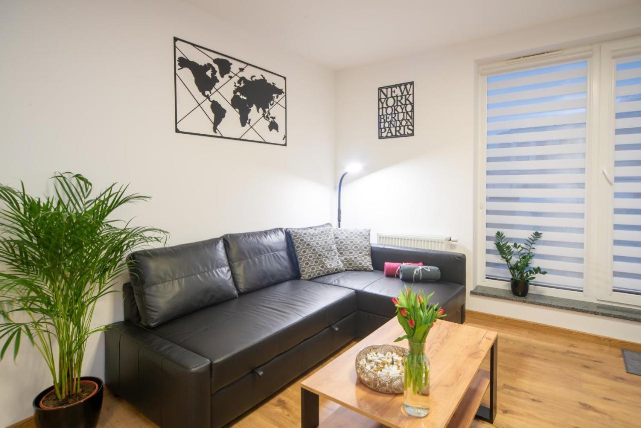 Maya'S Flats & Resorts 49 - Spacious 3 Rooms Apartment In Szafarnia Gdansk Luaran gambar