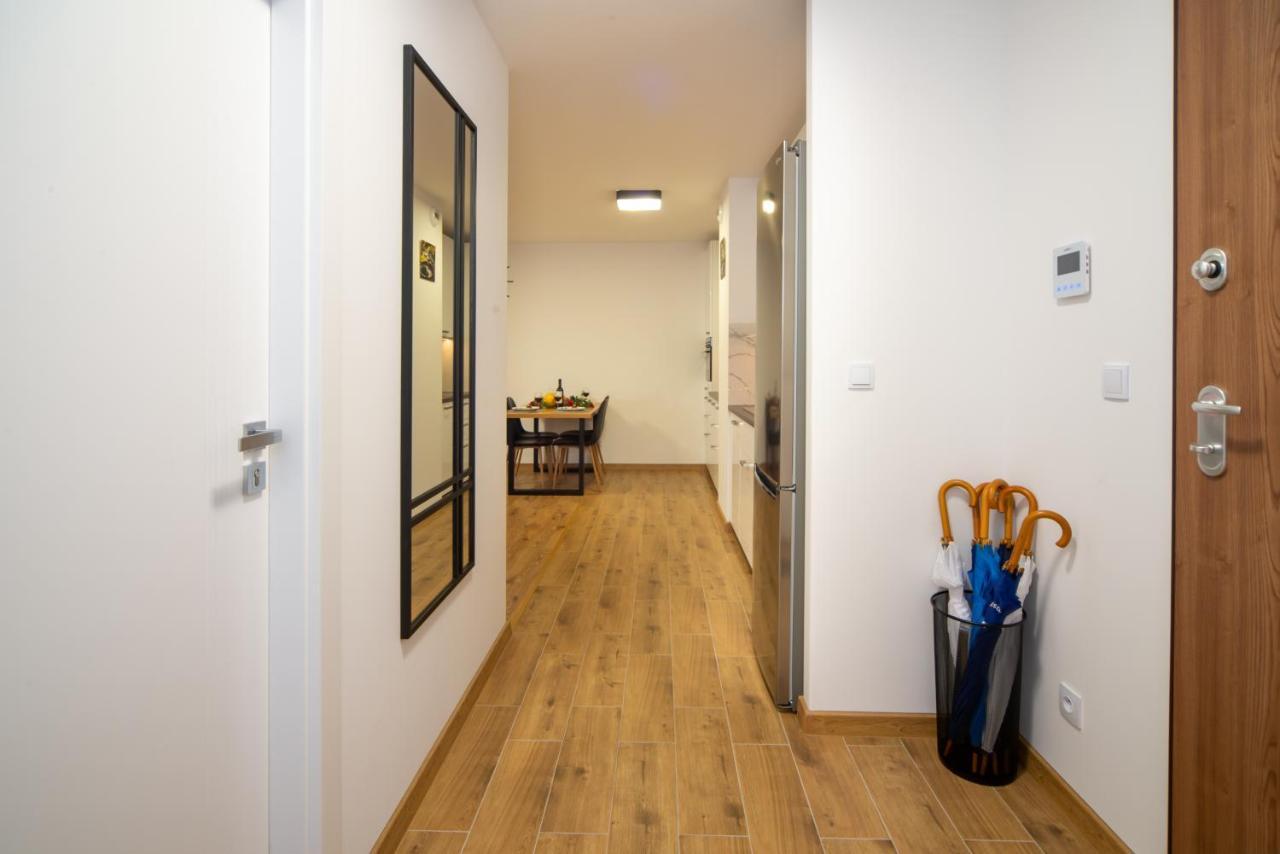 Maya'S Flats & Resorts 49 - Spacious 3 Rooms Apartment In Szafarnia Gdansk Luaran gambar